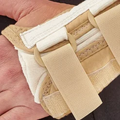 AW C52 Wrist Brace Deluxe Right (Sale)