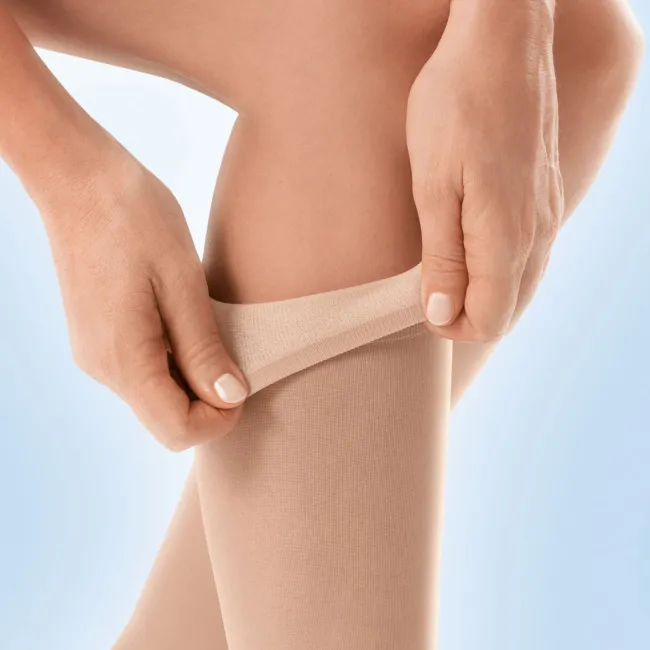 Jobst Opaque SoftFit Knee Highs 30-40 mmHg